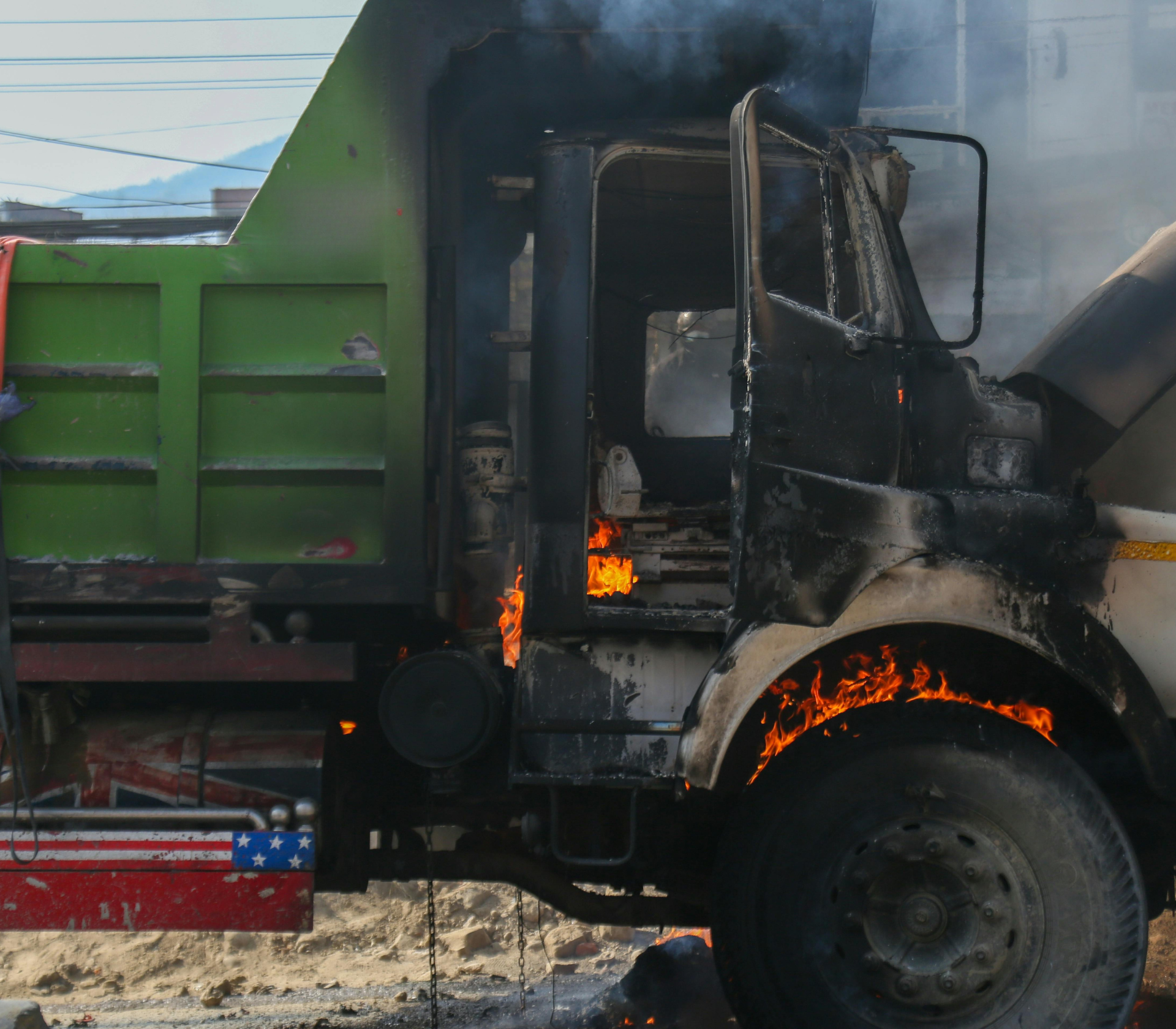 Why Commercial Vehicle Accident Claims Are Fought More Aggressively Than Regular Car Accident Cases